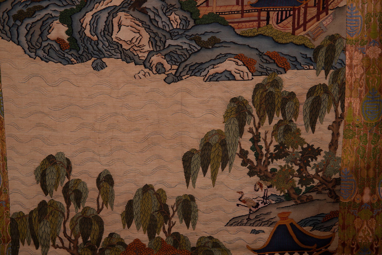An Exquisite Kesi Embroidery Landscape Pattern - 7