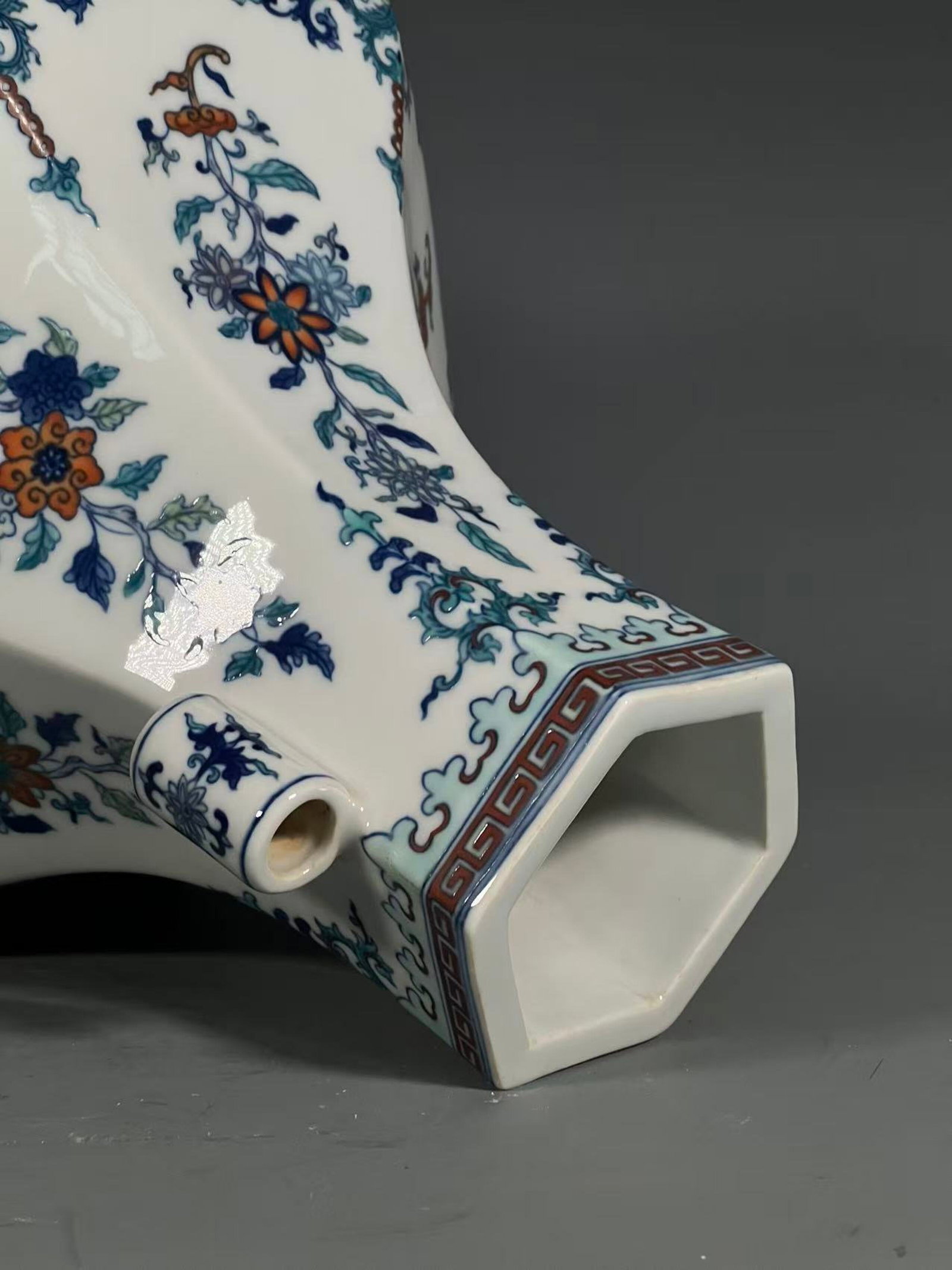A Rare Doucai Flower Pattern Double-Ears Vase - 8