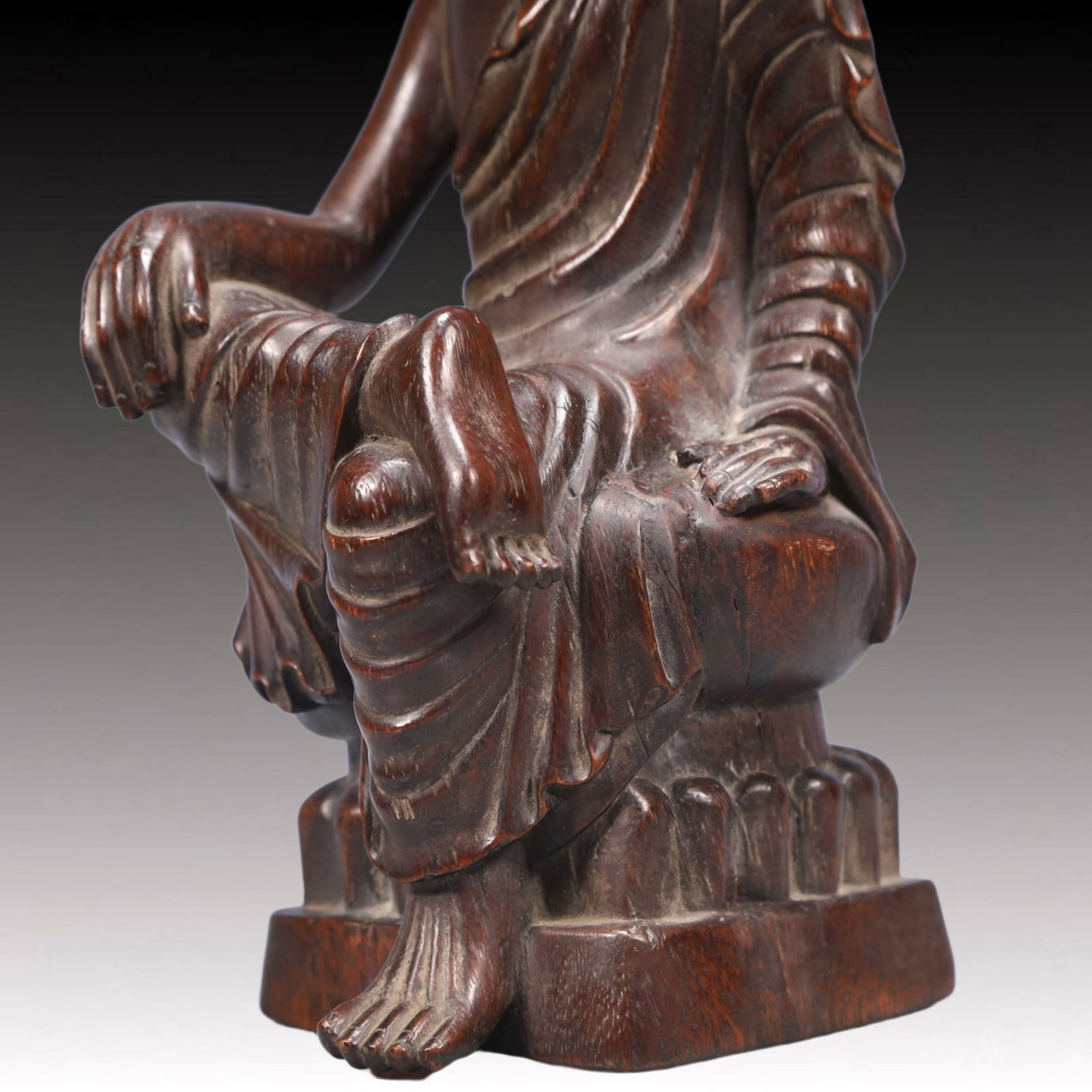 An Exquisite Eaglewood Arhat Ornament - 6