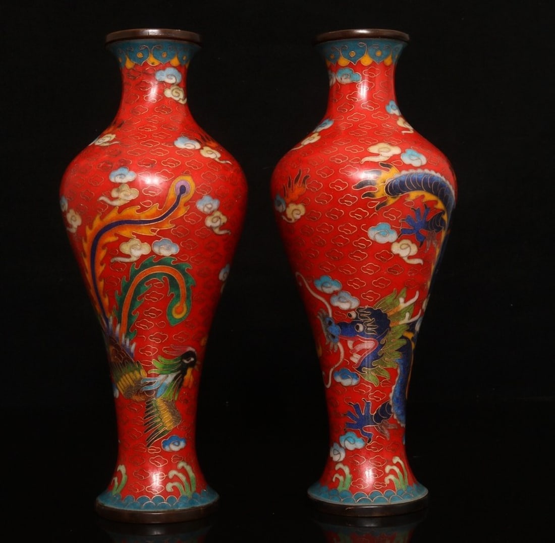A Pair of Exquisite Cloisonne Dragon and Phoenix Pattern Vases (1 of 9)
