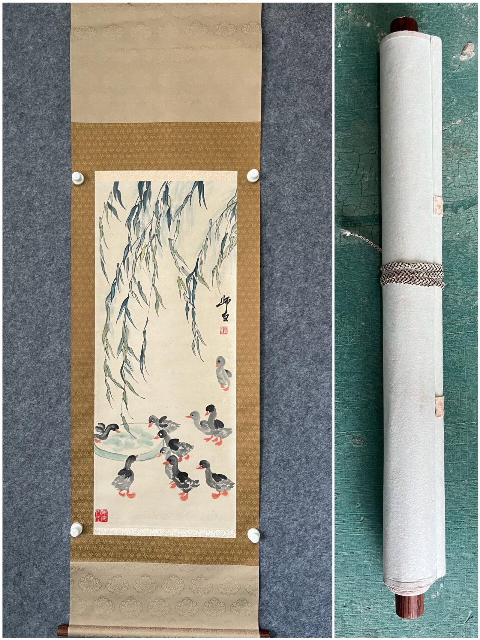A Chinese Vertical Scroll Ink Painting of Duck on Paper: A Chinese Vertical Scroll Ink Painting of Duck on Paper,Lou Shibai,Size:15.7inx38.2in 一幅中国水墨鸭画立轴,娄师白