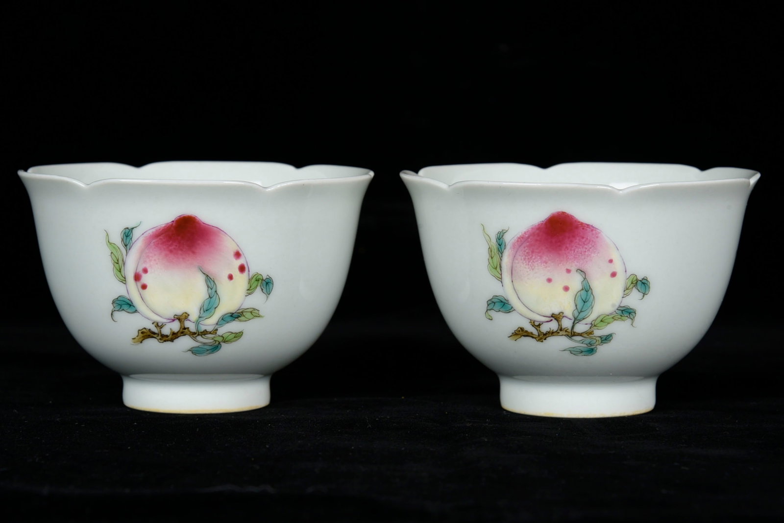 A Pair of Exquisite Enamel Melon and Fruit Pattern Cups: A Pair of Exquisite Enamel Melon and Fruit Pattern Cup,Qing Dynasty,China,Qianlong Six-character Mark,Size:2.4inx3.5ins 一对珐琅彩瓜果纹杯子