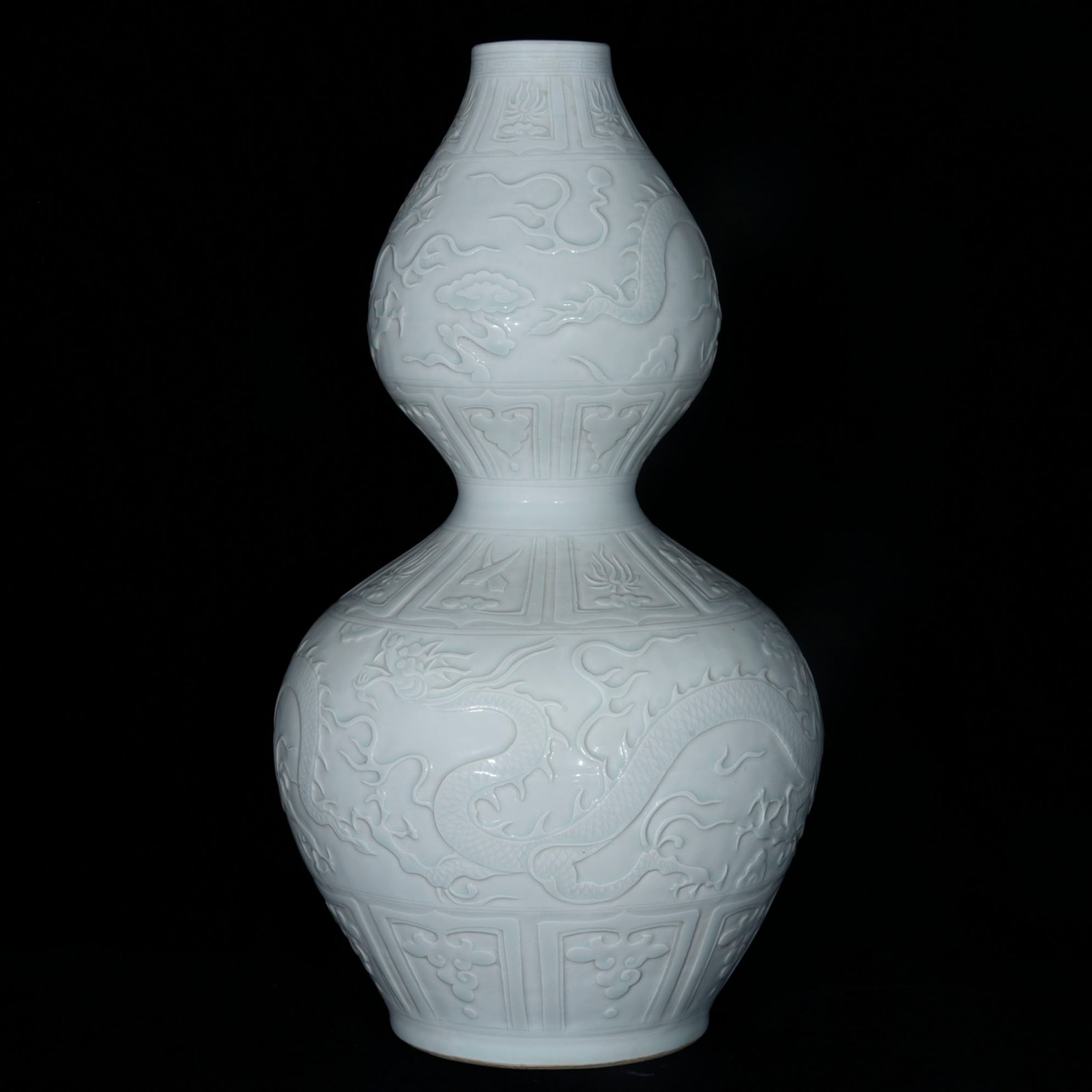 A Huge White Glazed Eight Treasures Dragon Pattern Gourd-Shaped Vase (1 of 8)