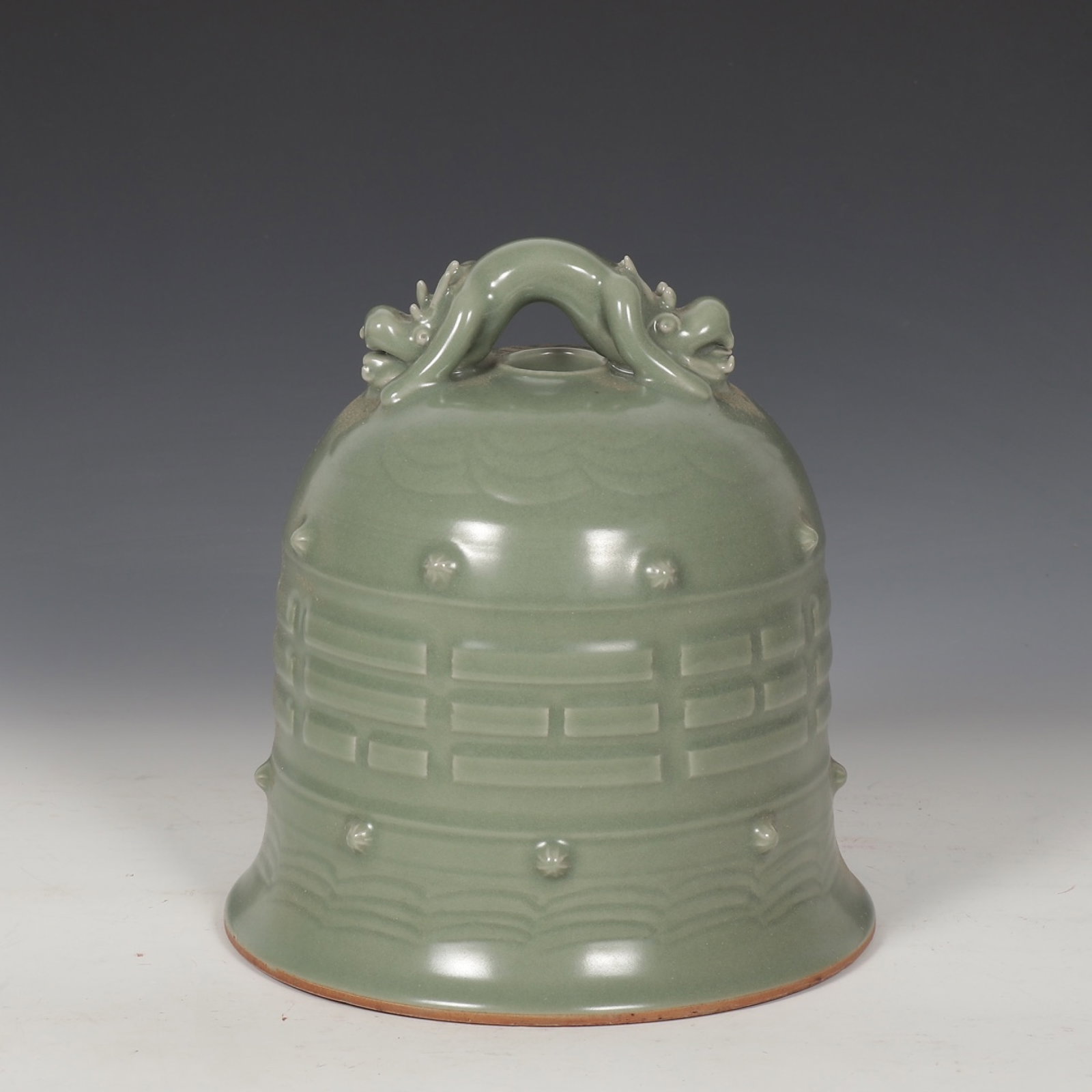 An Exquisite Longquan yao Celadon Glazed Trigram Pattern Chime (1 of 9)