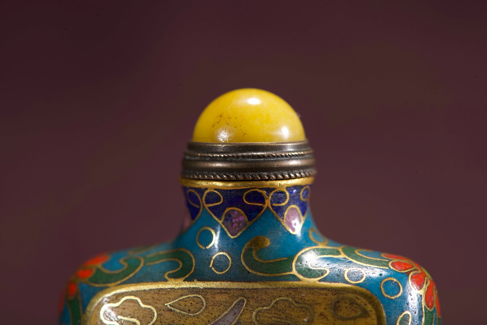An Exquisite Cloisonne Crane Pattern Snuff Bottle - 2