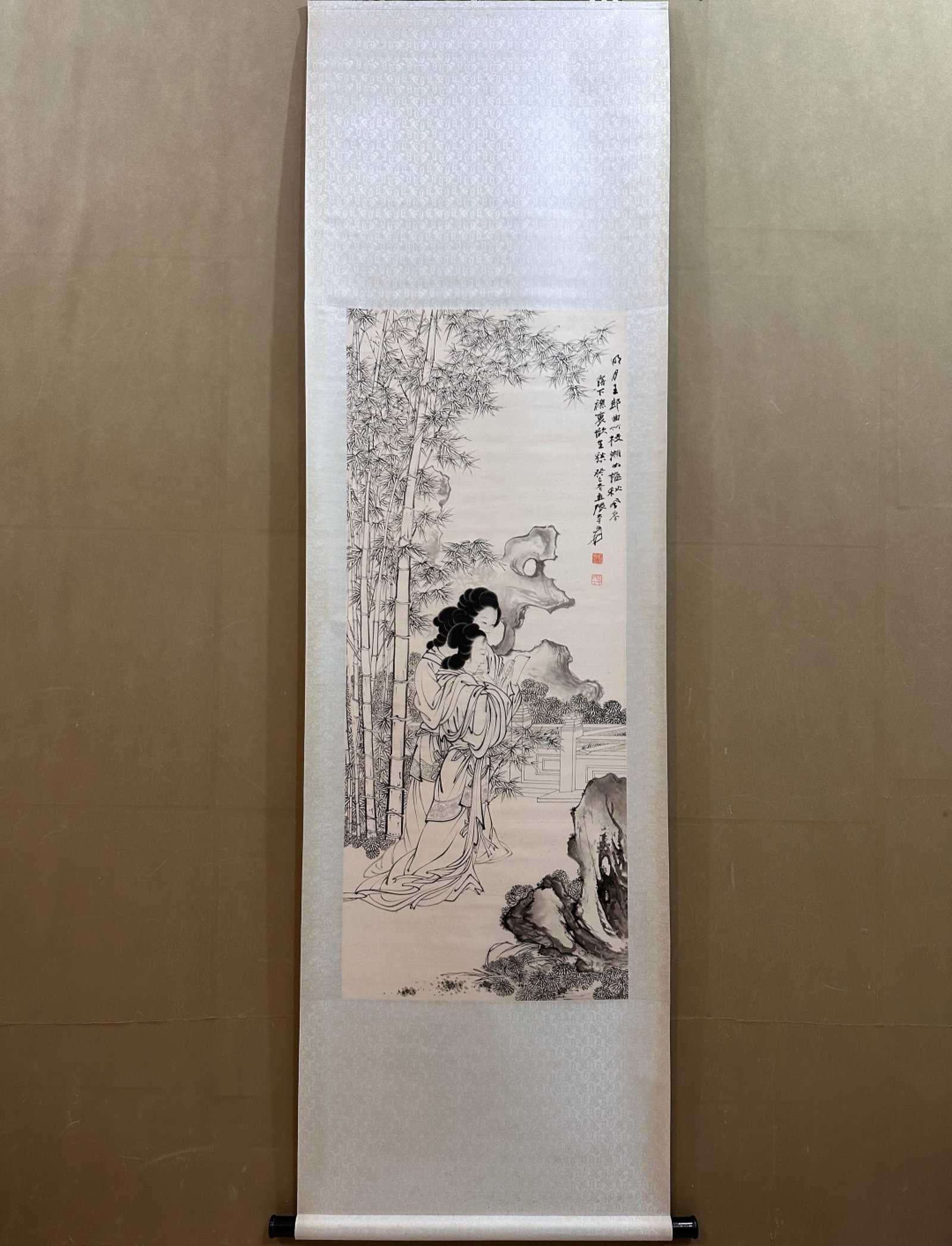 A Chinese Vertical Scroll Ink Painting of Character and Story on Paper: A Chinese Vertical Scroll Ink Painting of Character and Story on Paper,Zhang Daqian,Size:20.5inx49.6in