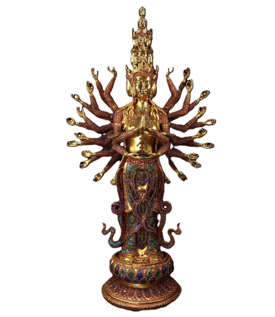 An Exquisite Gilt Bronze Statue of Thousand-hand Guanyin,Inlaid Gems: An Exquisite Gilt Bronze Statue of Thousand-hand Guanyin,Inlaid Gems,Qing Dynasty,China,Qianlong Four-character Mark,Size:30.3inx15.7inx8.7in,Weight:11760g 铜鎏金千手#