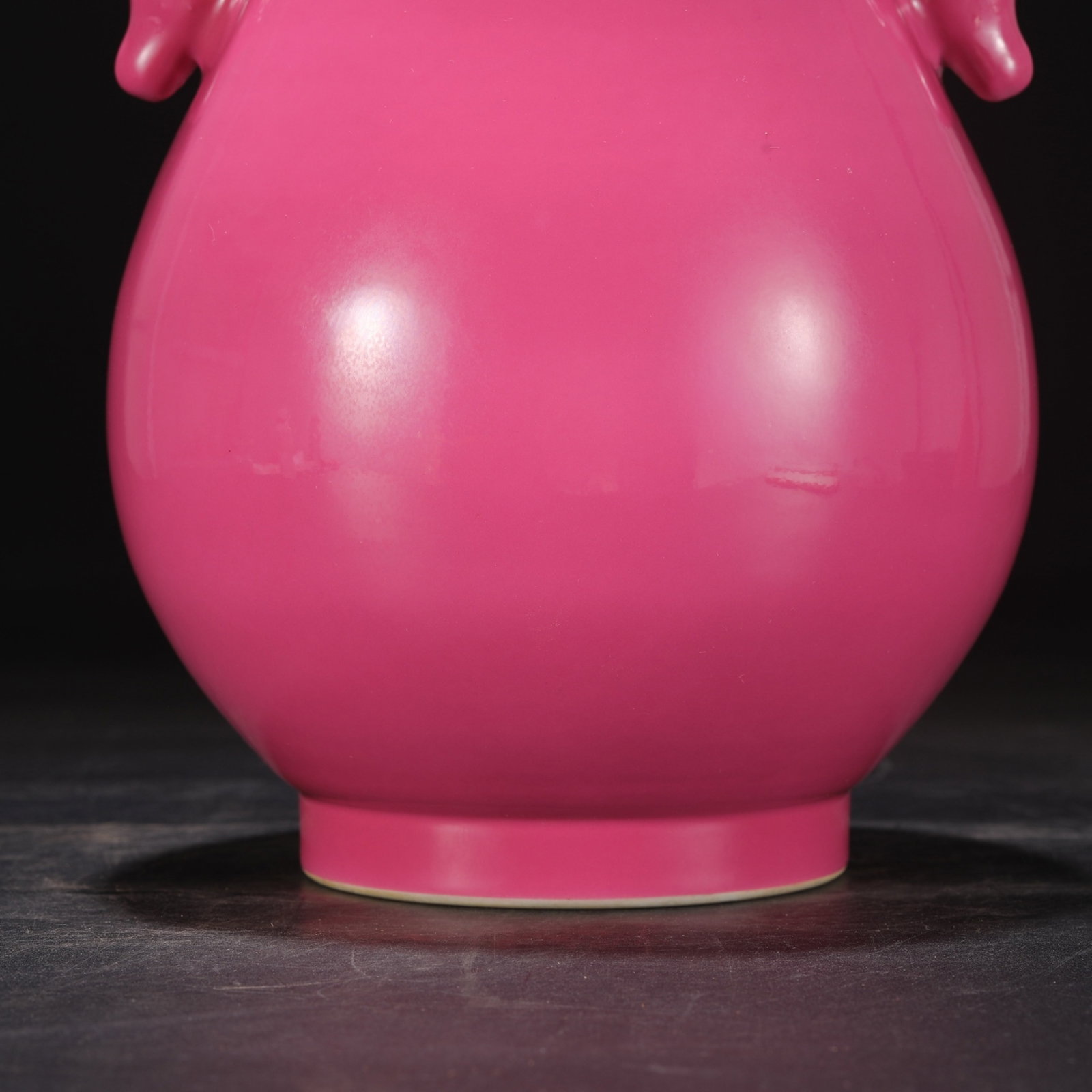 An Exquisite Ruby Red-Glazed Deer Pattern Vase - 4