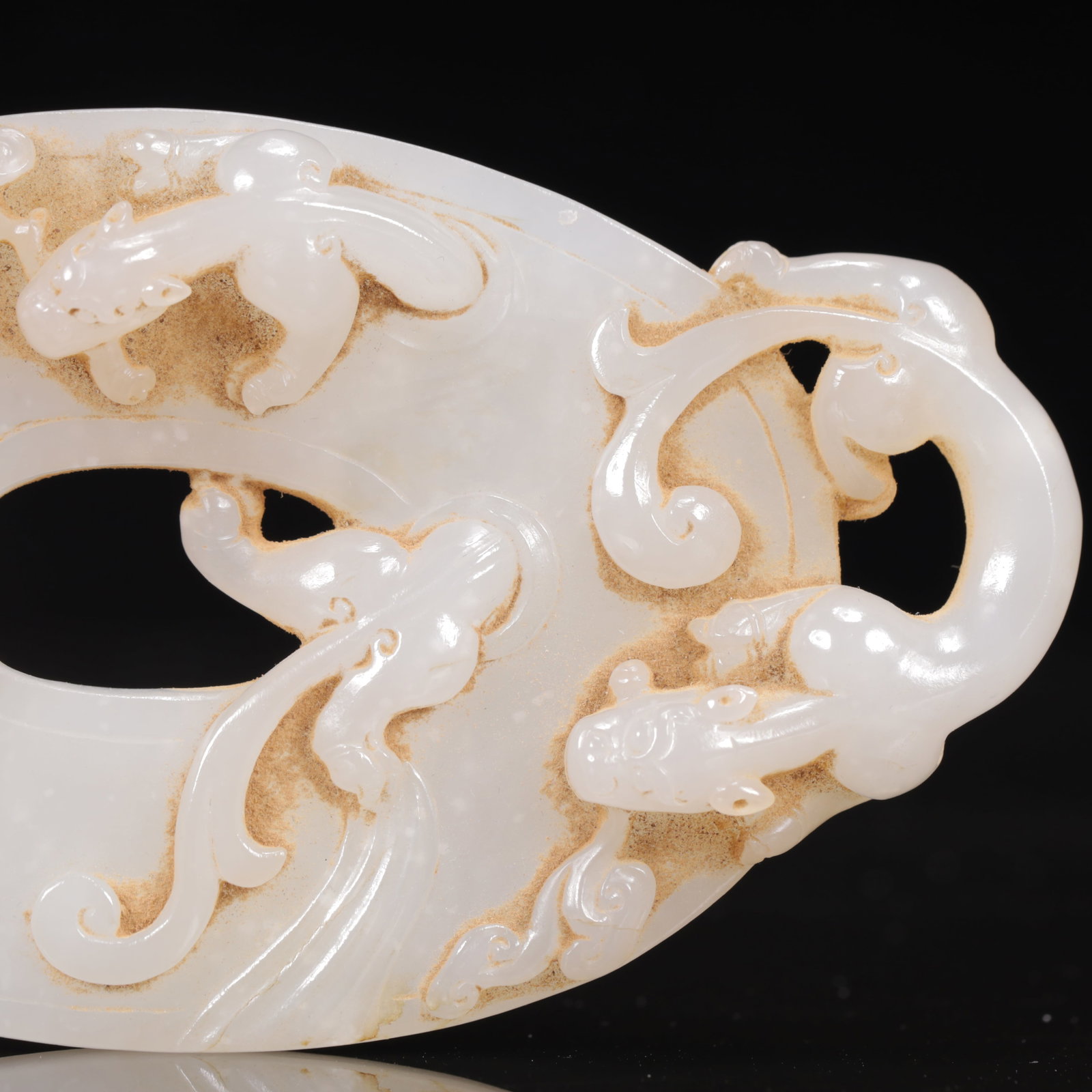 An Exquisite White Jade Chi-Dragon Pattern Pendant - 4