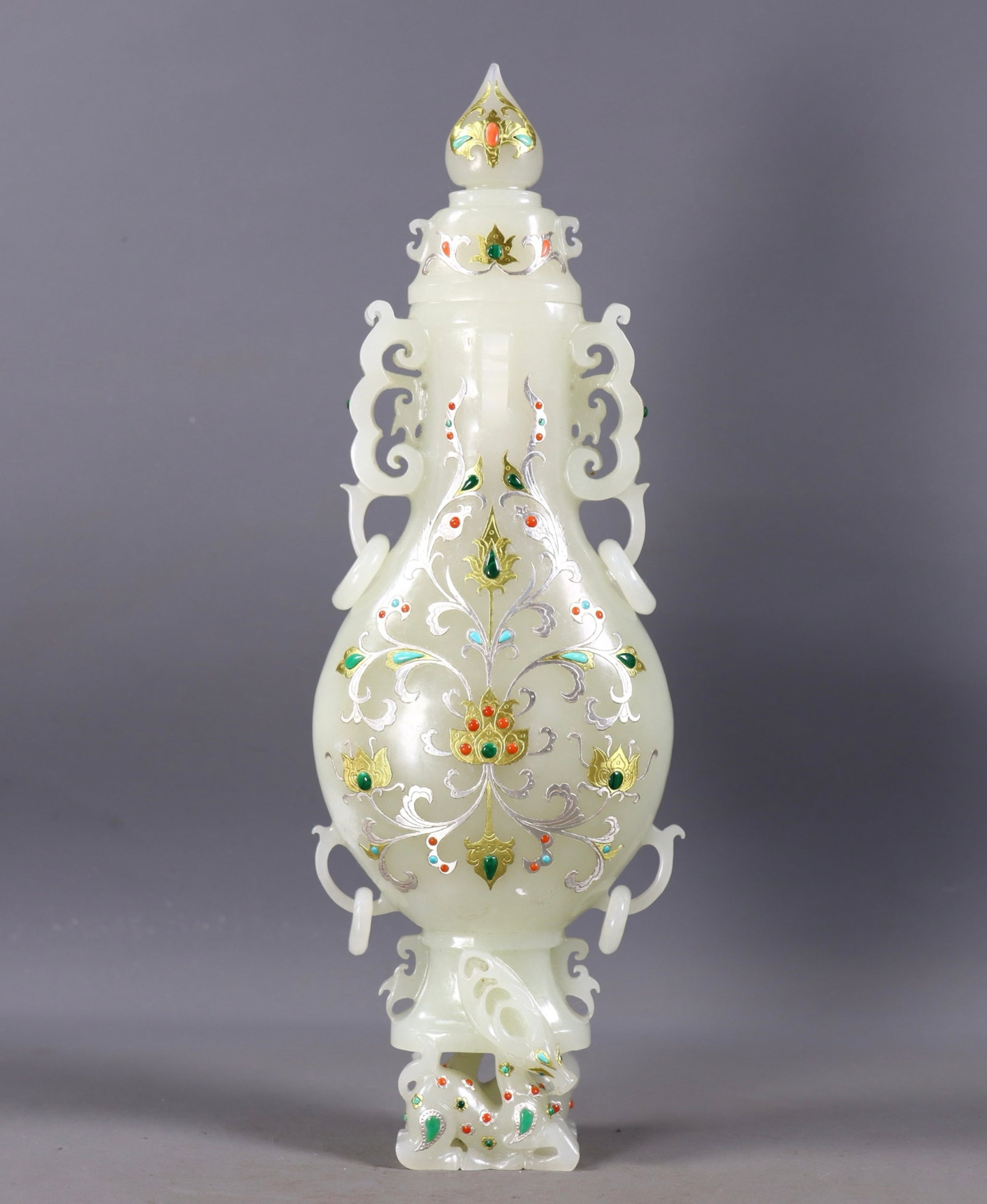 An Exquisite White Jade Inlaid Gold and Silver Flower Pattern Bottle,Inlaid Gems: An Exquisite White Jade Inlaid Gold and Silver Flower Pattern Bottle,Inlaid Gems,Qing Dynasty,China,Size:11inx3.7inx2in,Weight:922g 白玉错金银花卉纹