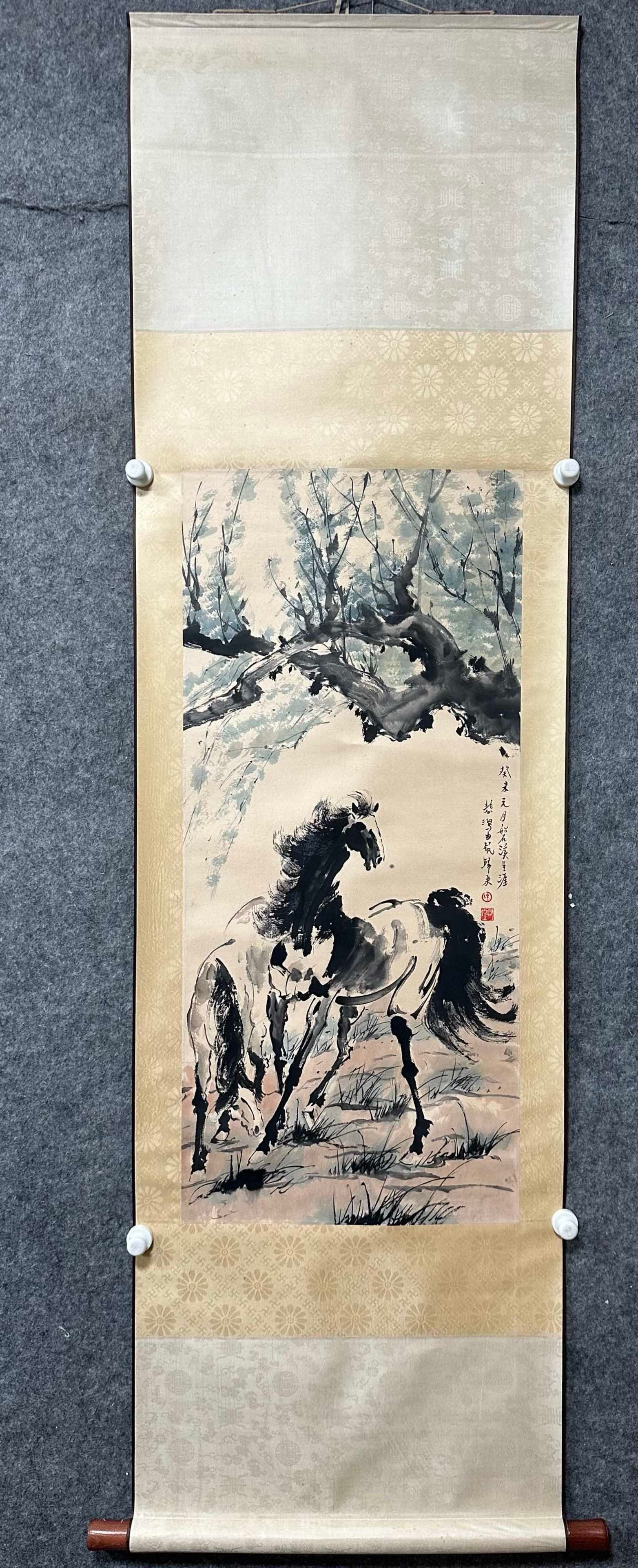 A Chinese Vertical Scroll Ink Painting of Horse on Paper: A Chinese Vertical Scroll Ink Painting of Horse on Paper,Xu Beihong,Size:17.3inx38.2in 一幅中国水墨骏马画立轴,徐悲鸿