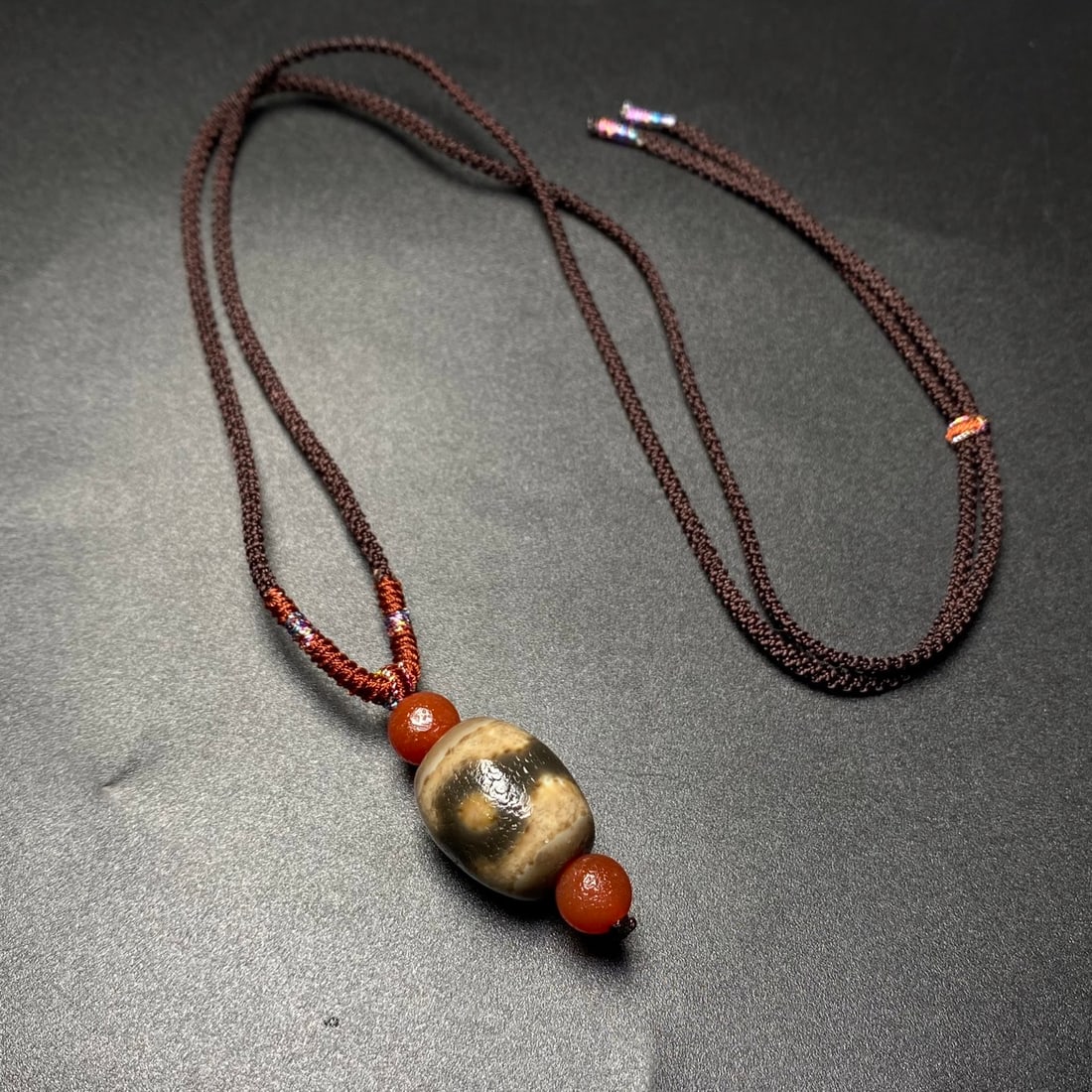 A Precious Dzi Bead Necklace - 2
