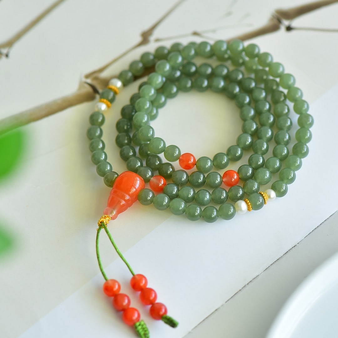 An Exquisite Greenish Jade Bracelets - 2
