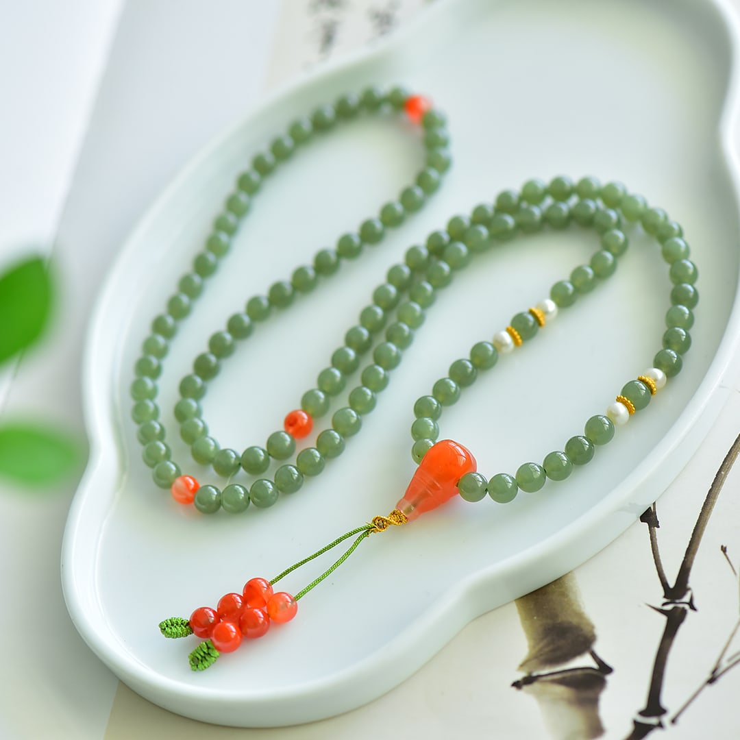 An Exquisite Greenish Jade Bracelets - 5