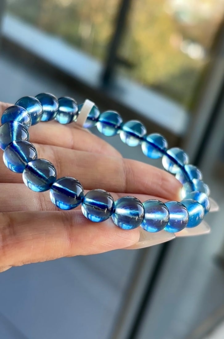 An Exquisite Aquamarine Bracelet: An Exquisite Aquamarine Bracelet,Size:0.4in,Weight:22g 海蓝宝手串