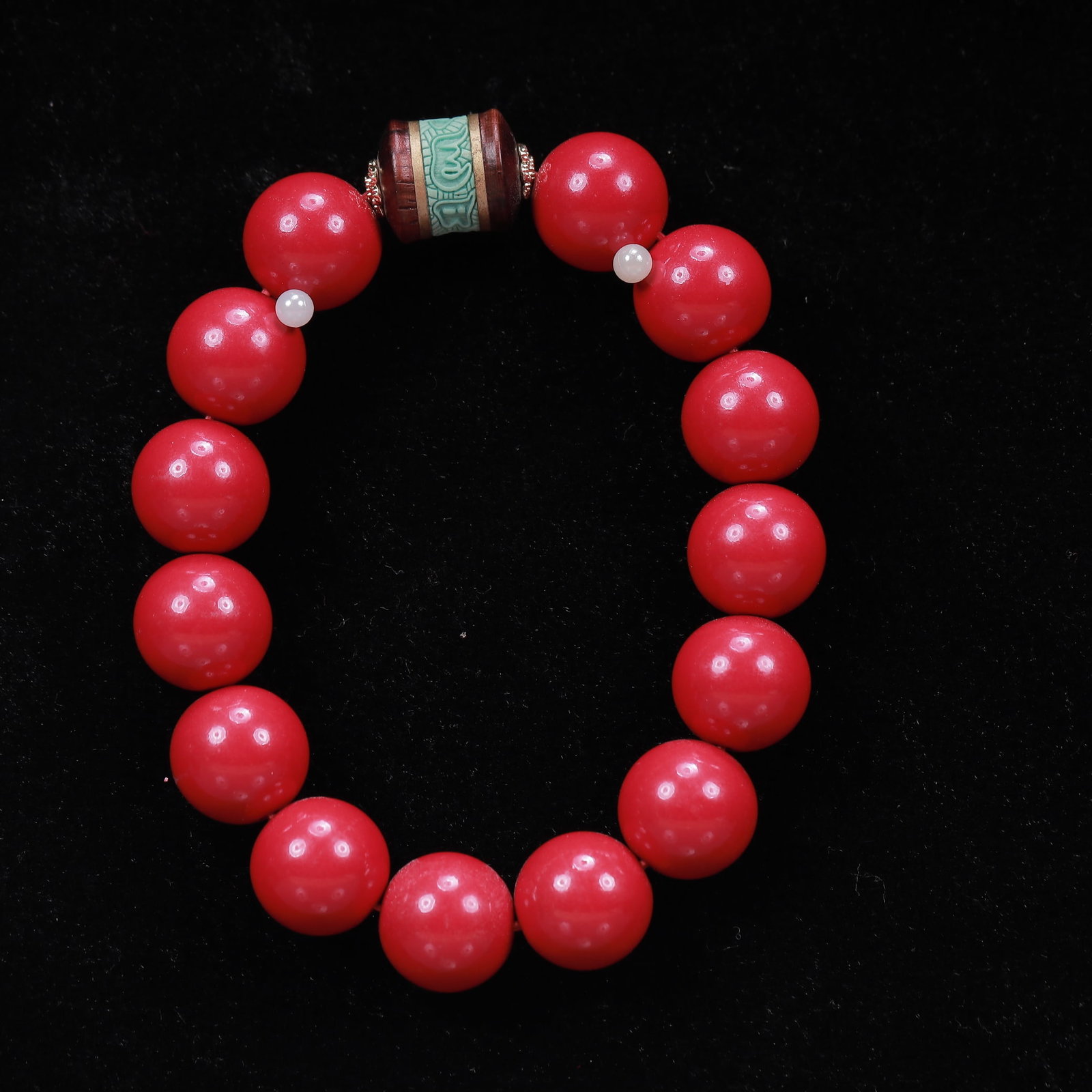 An Exquisite Cinnabar Bracelets - 4
