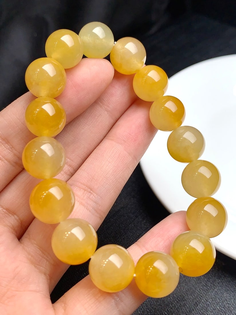 An Exquisite Jadeite Bracelets - 3