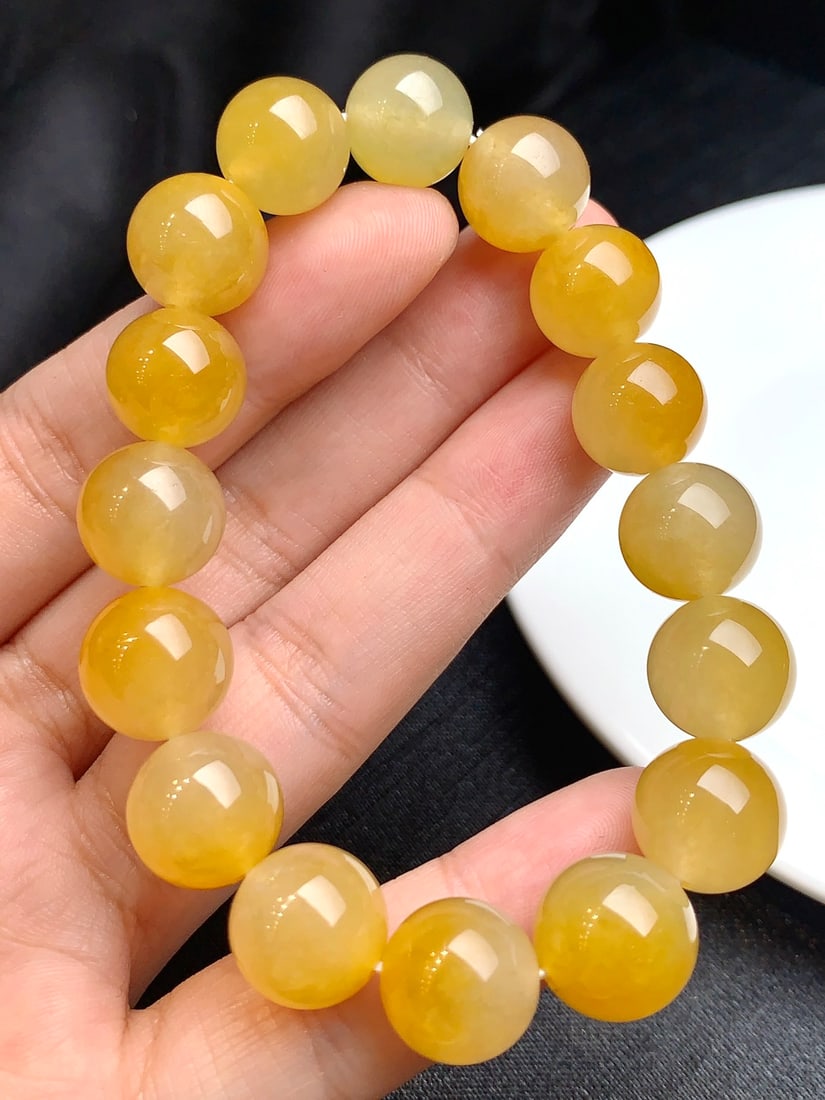 An Exquisite Jadeite Bracelets - 4