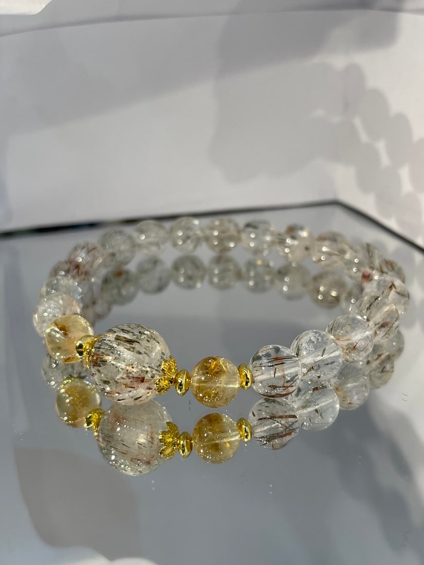 An Exquisite Crystal Bracelet: An Exquisite Crystal Bracelet,Size:0.3in 水晶手串