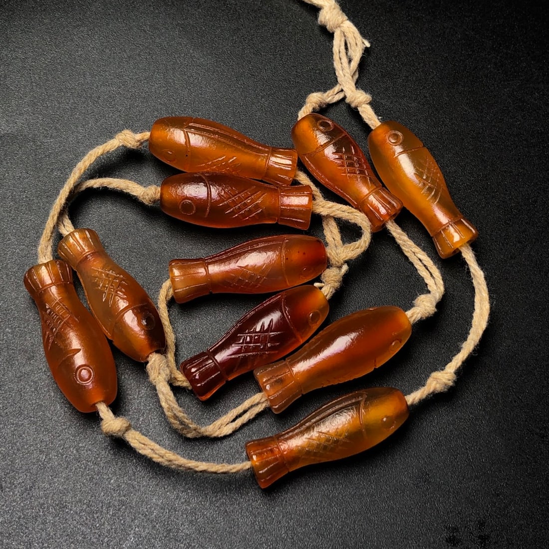 An Exquisite Agate Necklace - 3
