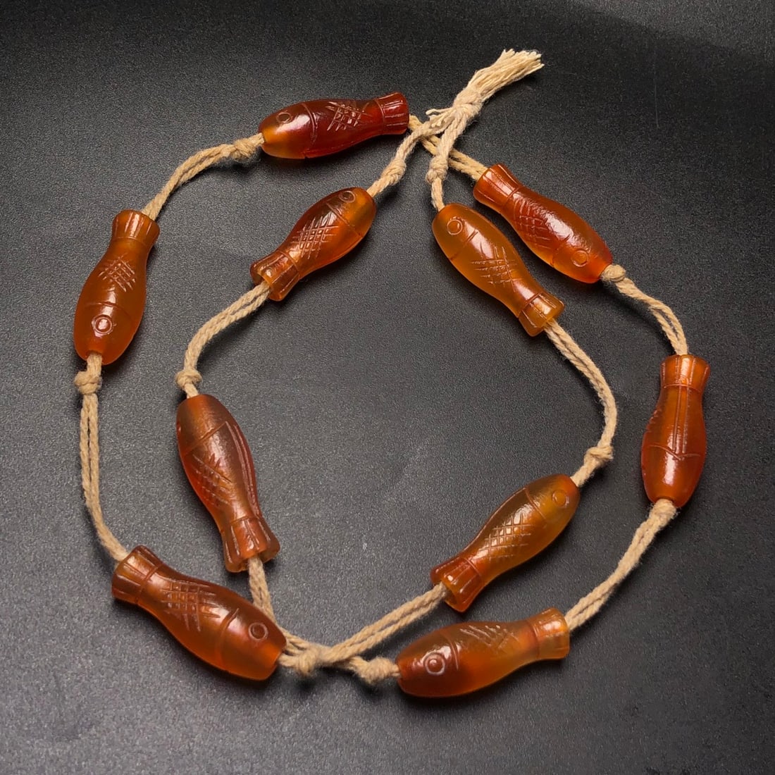 An Exquisite Agate Necklace - 7