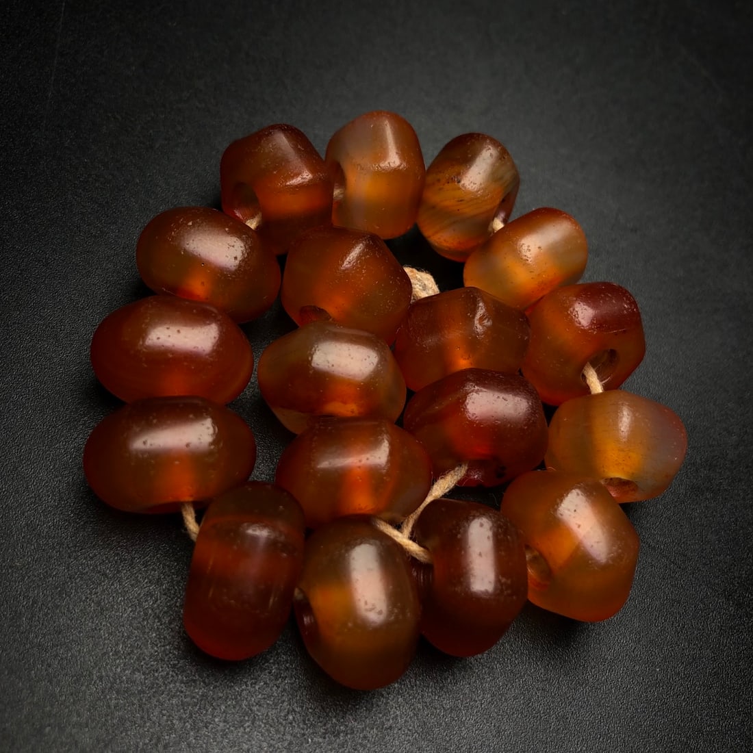 A Precious Agate Bracelets - 2
