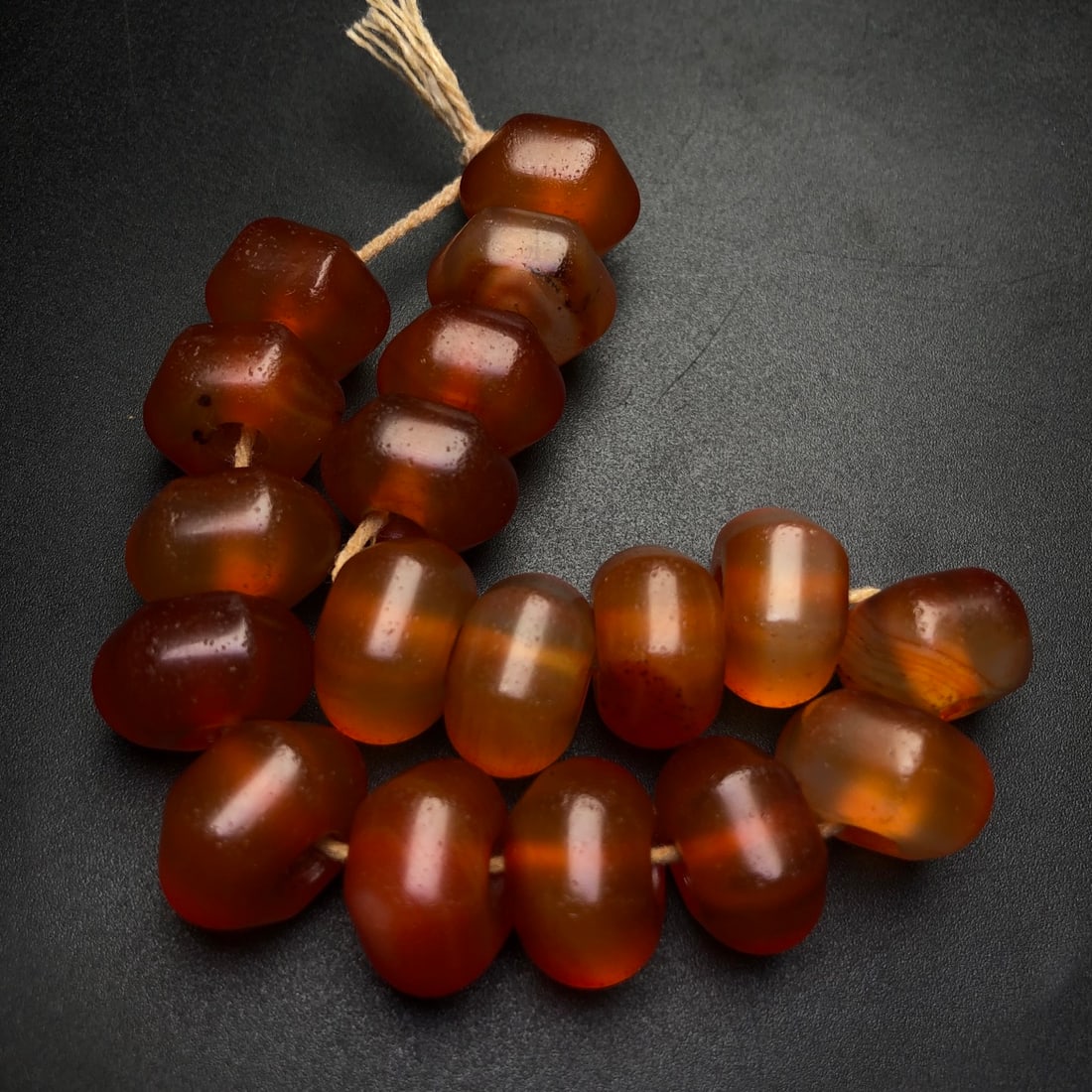 A Precious Agate Bracelets - 3