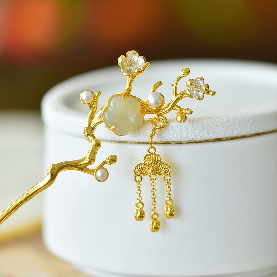 An Exquisite Sterling Silver-Gold Plated Inlaid White Jade Hairpin,Inlaid Pearl: An Exquisite Sterling Silver-Gold Plated Inlaid White Jade Hairpin,Inlaid Pearl,Size:0.5inx0.5in 纯银镀金镶白玉发簪,嵌珍珠