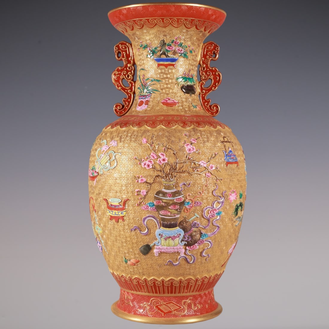 An Exquisite Enamel Flower Pattern Double-Ears Vase - 5
