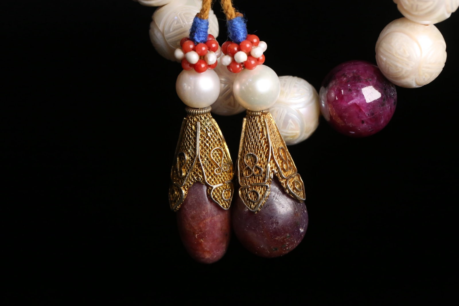 An Exquisite Pearl Bracelets - 8