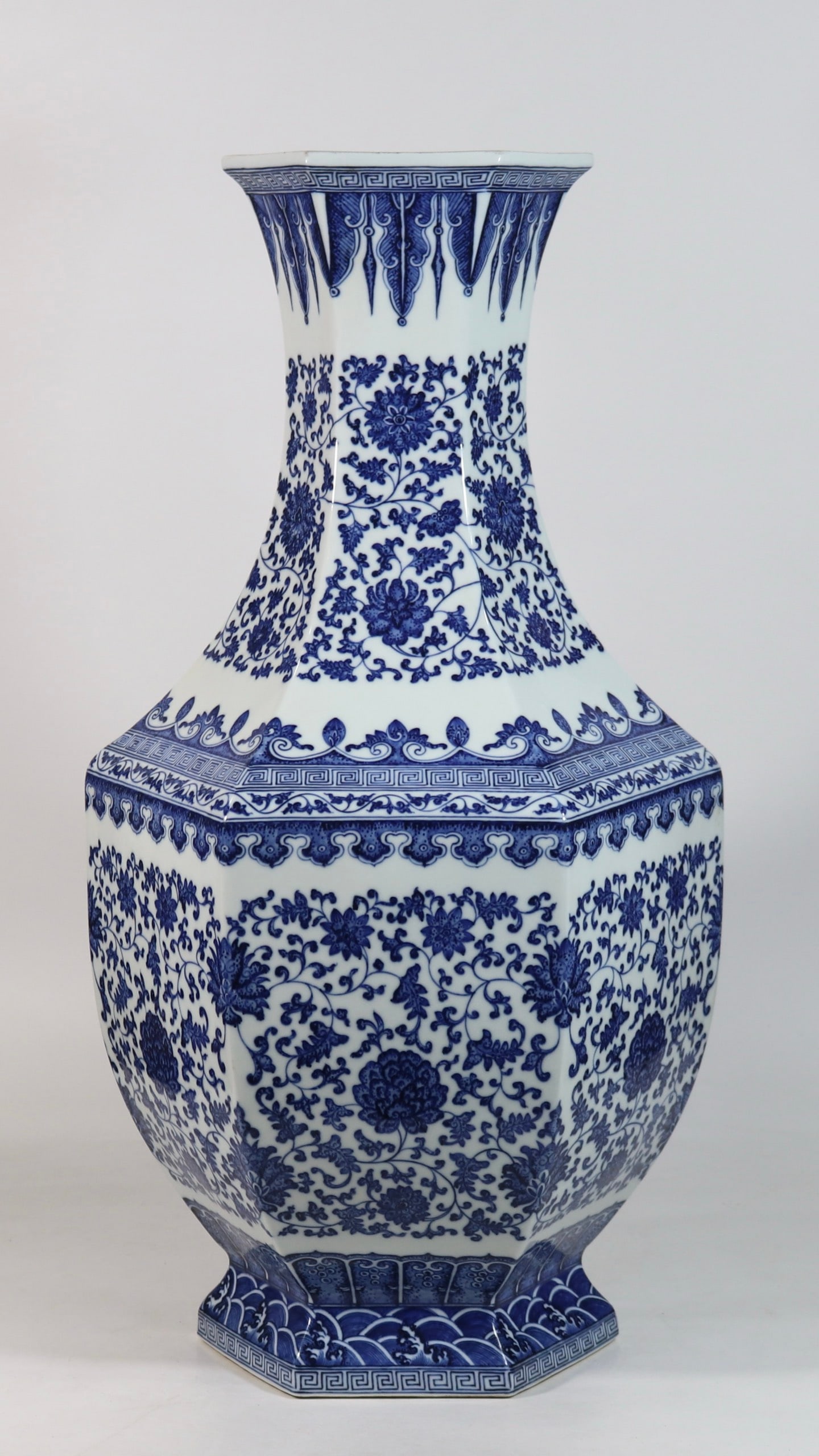 An Exquisite Blue and White Lotus Pattern Seawater Pattern Vase: An Exquisite Blue and White Lotus Pattern Seawater Pattern Vase Qing Dynasty, China Qianlong Six-character Mark