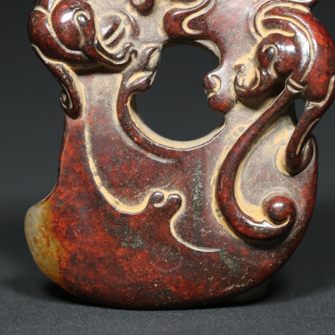 An Exquisite White Jade Dragon Pattern Pendant - 7