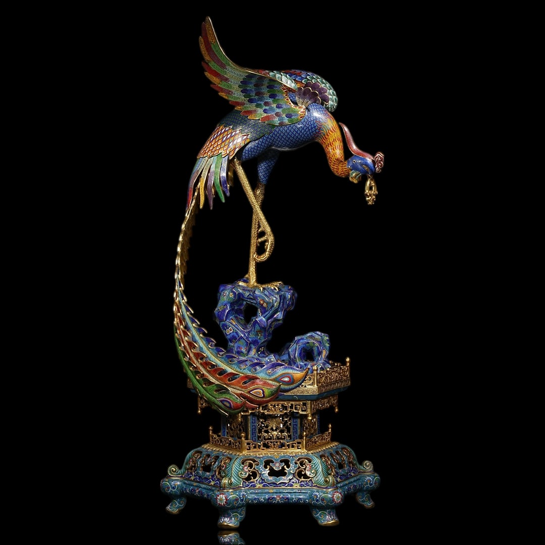 An Exquisite Cloisonne Lotus Pattern Phoenix Ornament: An Exquisite Cloisonne Lotus Pattern Phoenix Ornament Qing Dynasty, China Qianlong Four-character Mark Size:49.2inx20.5in Weight:62kg景泰蓝锦绣凤凰 中&#