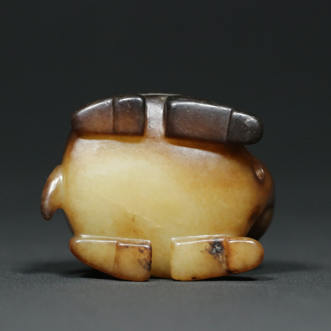 An Exquisite White Jade Turtle Pendant - 3