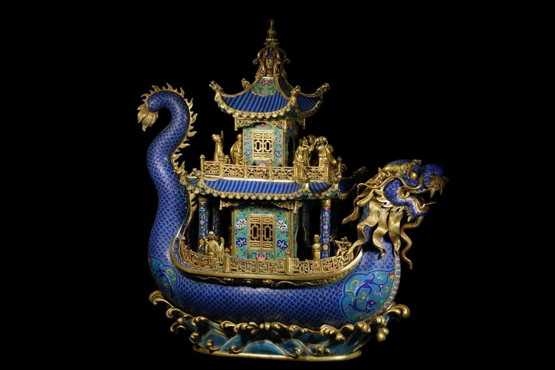 An Exquisite Cloisonne Lotus Pattern Figure Pattern Ornament - 8