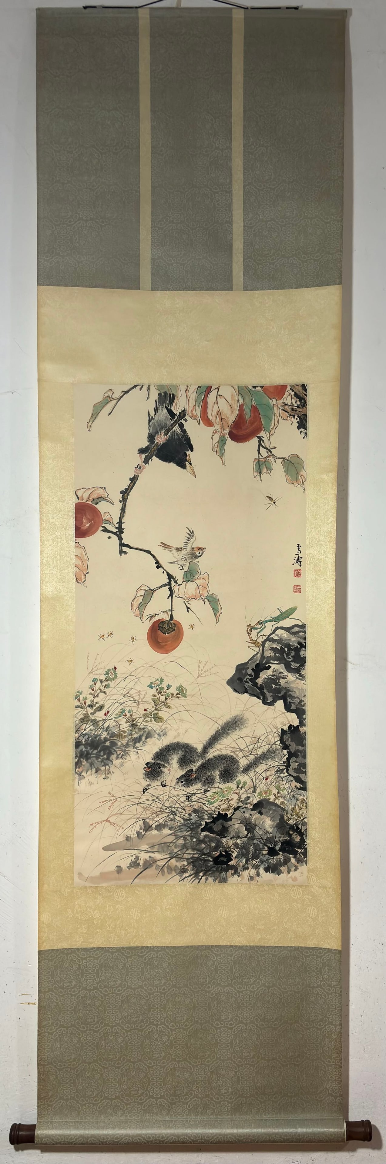 A Chinese Vertical Scroll Ink Painting of Flower and Bird on Paper: A Chinese Vertical Scroll Ink Painting of Flower and Bird on Paper Wang xuetao Without frame Size:37inx17.3in王雪涛花鸟松鼠图