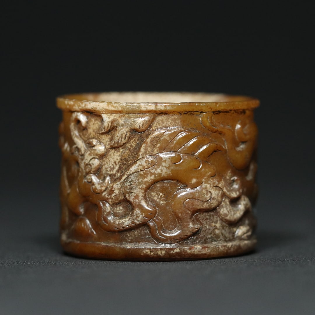 An Exquisite White Jade Auspicious Beast Pattern Ring - 3