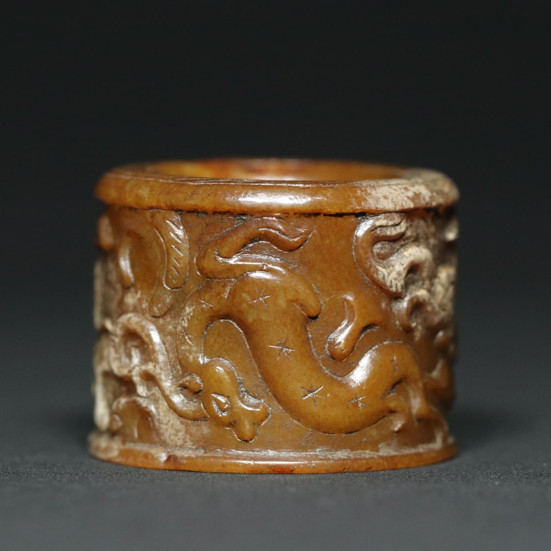 An Exquisite White Jade Auspicious Beast Pattern Ring - 6