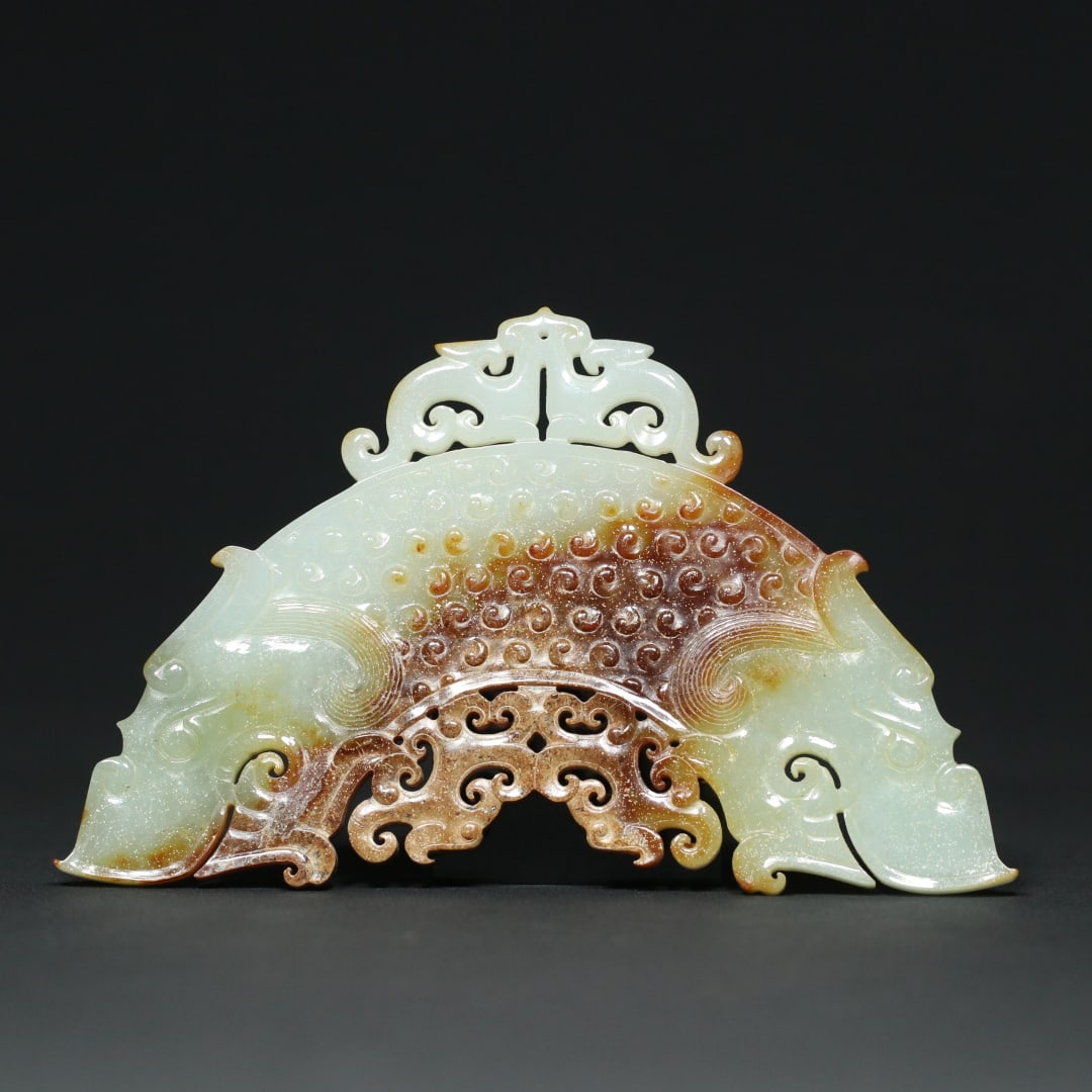 An Exquisite White Jade Dragon Pattern Ornament - 2