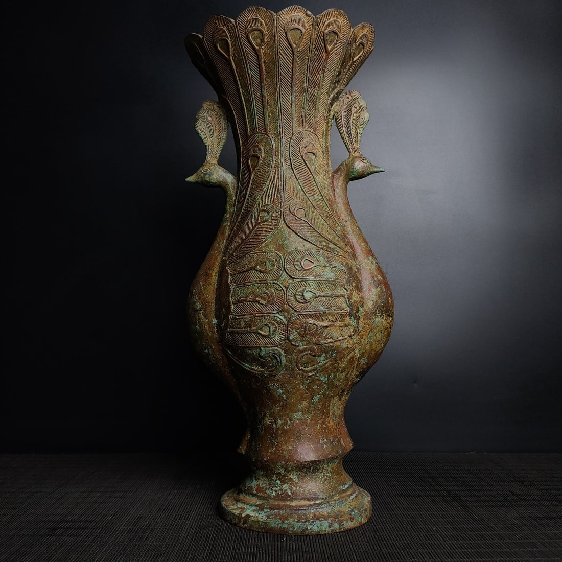 An Exquisite Bronze Phoenix Pattern Double-Ears Vase: An Exquisite Bronze Phoenix Pattern Double-Ears Vase the Warring States period in China Size:15inx6.7in Weight:2.1kg青铜双鳳尊 战国时期 Size:38cmx