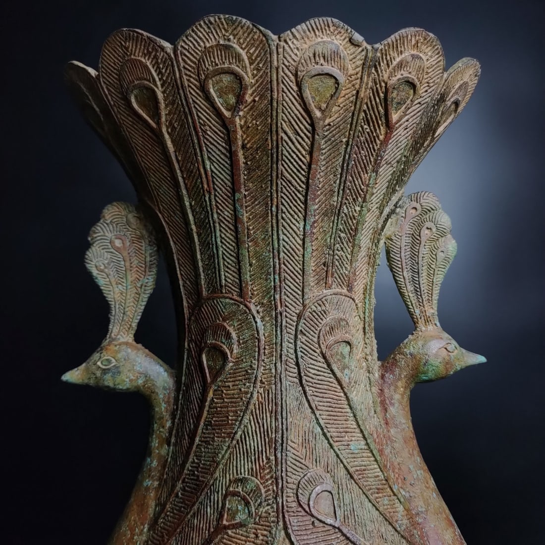 An Exquisite Bronze Phoenix Pattern Double-Ears Vase - 6