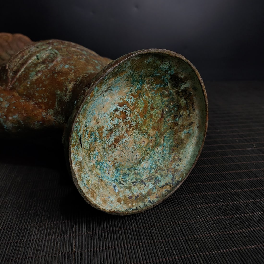 An Exquisite Bronze Phoenix Pattern Double-Ears Vase - 9