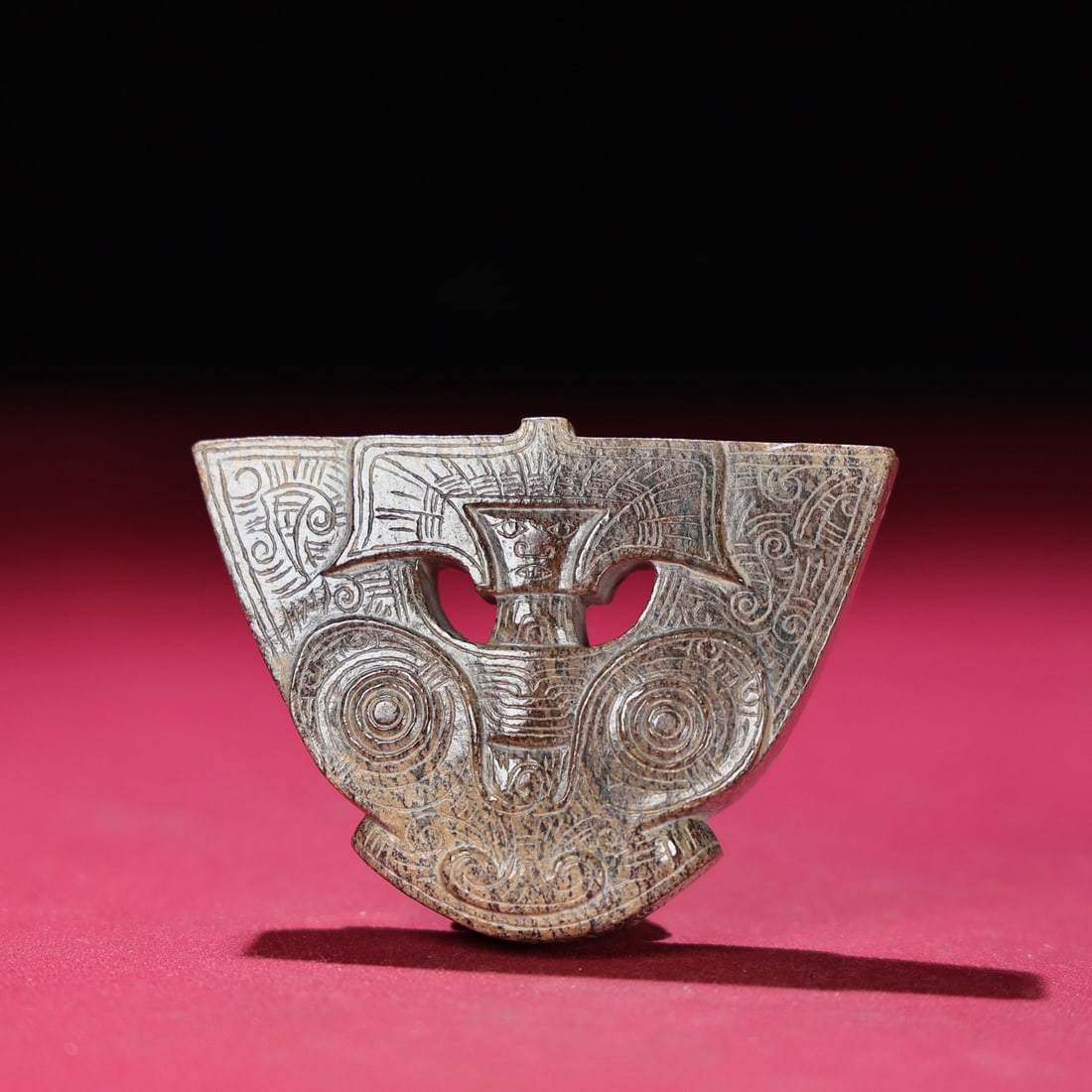 An Exquisite White Jade Pendant - 6