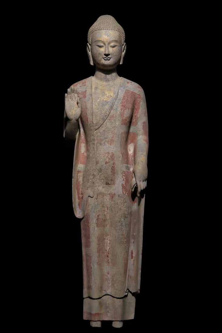 An Exquisite Limestone Painted Color Buddha Statue: An Exquisite Limestone Painted Color Buddha Statue N.Qi , China Size:42.5in青石彩绘佛造像 中国北齐Size:108cm