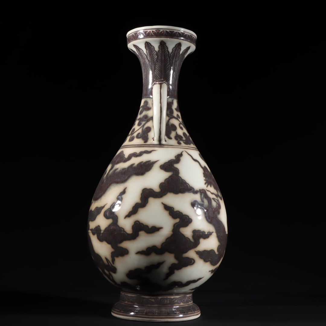 An Exquisite Underglaze-Red Dragon Pattern Lotus Pattern Double-Ears Vase - 7