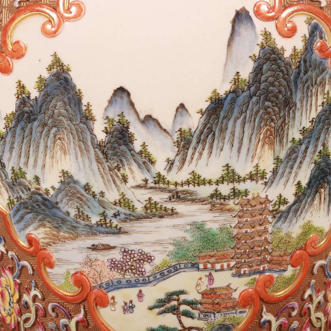 An Exquisite Enamel Lotus Pattern Landscape Pattern Double-Ears Vase - 3