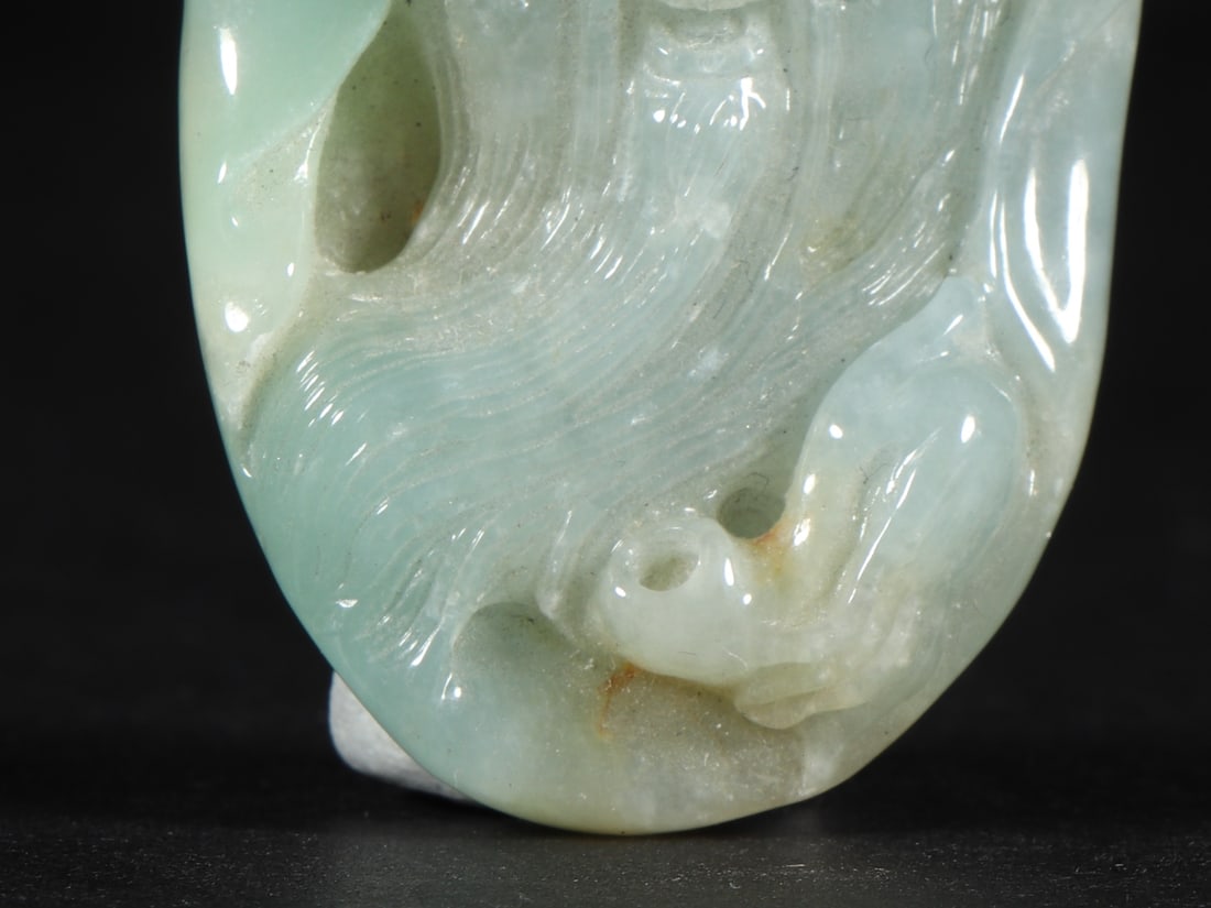An Exquisite Jadeite Figure Pattern Pendant - 6