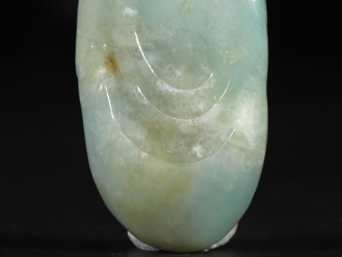 An Exquisite Jadeite Figure Pattern Pendant - 8