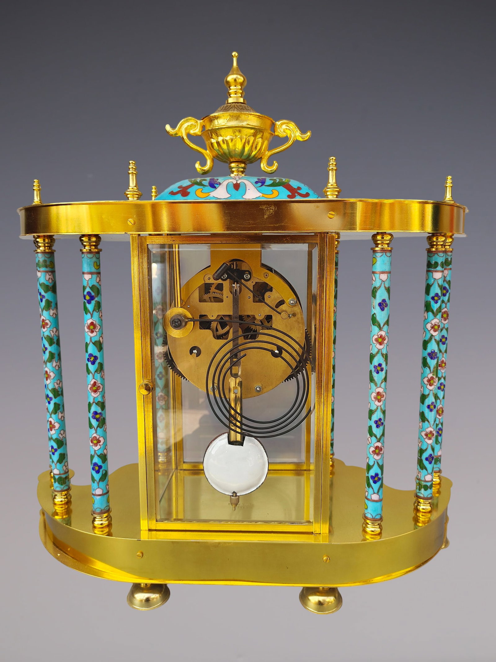 An Exquisite Gilt Bronze Lotus Pattern Flower and Bird Pattern Clock - 5