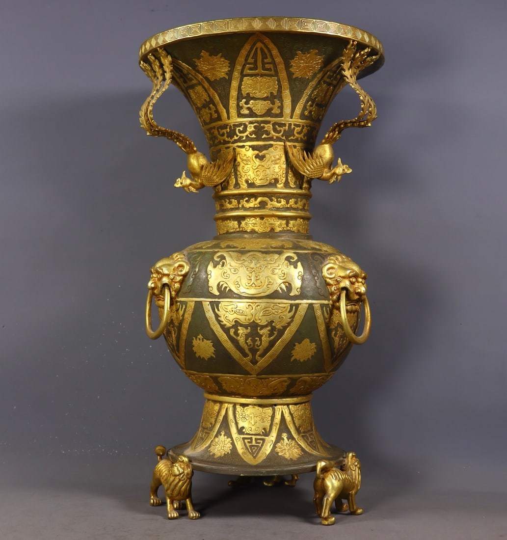 An Exquisite Gilt Bronze Beast-Face Pattern Vase - 3